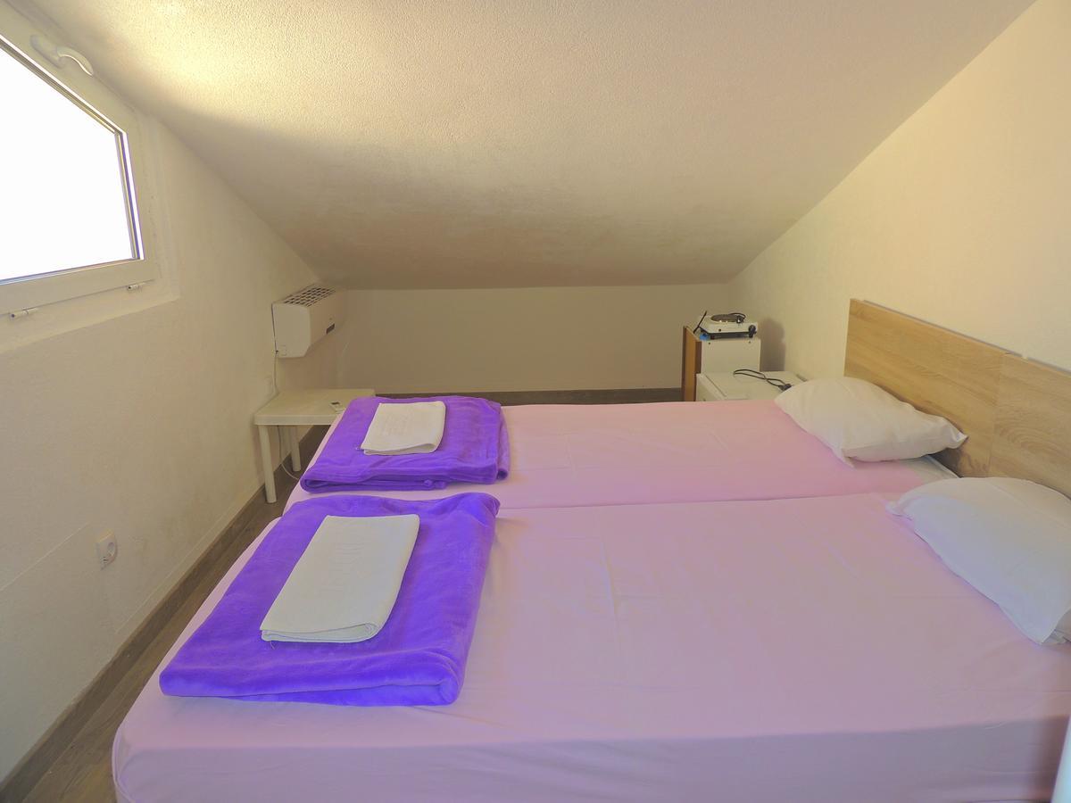 Guest House Jelena Budva Bagian luar foto